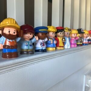 Fisher-Price Little People Action Figures Set, Be Anything Set, Angel